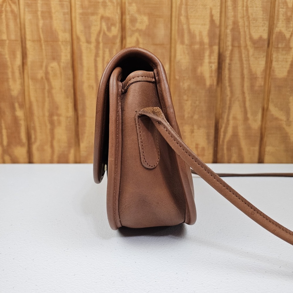 Vintage 90s Coach Women's Casey 9923 Brown Leather Crossbody Bag USA Made - Picture 4 of 14